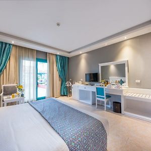 Deluxe Zimmer mit Kingsize-Bett